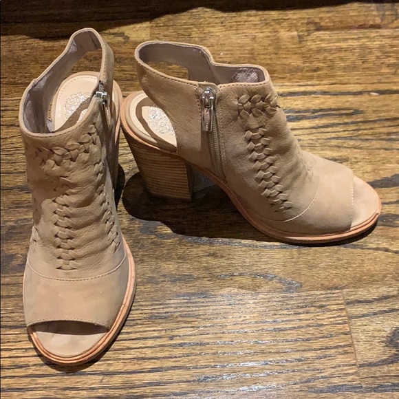 Tan Boots - Picture 1 of 3
